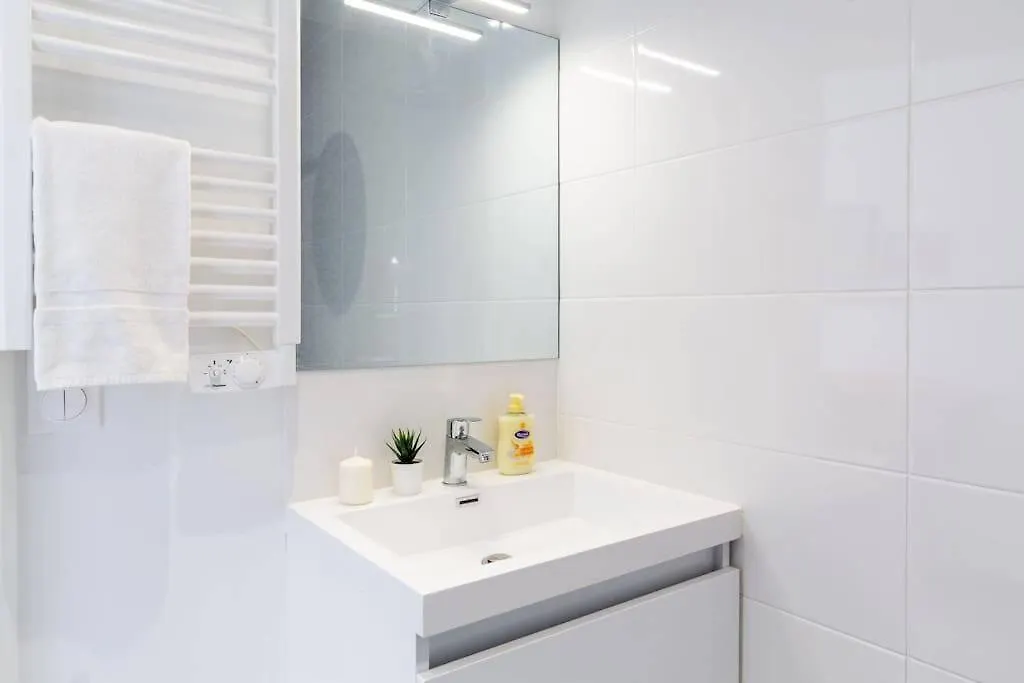 Apartment Cosy: Tevennec - Joli Studio Proche Des Facs Et Du Centre-Ville/ 100M Du Bus Brest